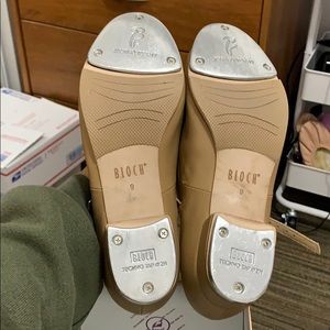 Tan BLOCH MaryJane Tap Shoes